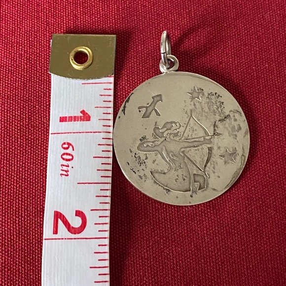 Charles Thomae I STG I Zodiac Medallion I Sagittarius - Picture 5 of 16